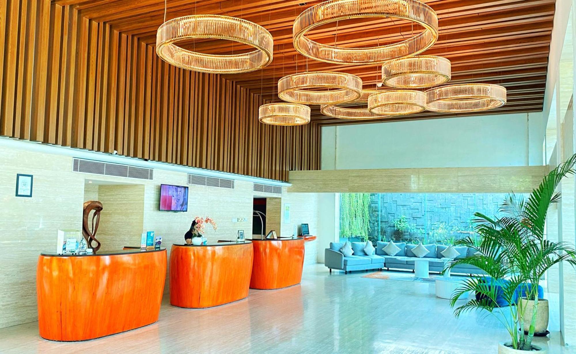 Harris Kuta Galleria - Bali