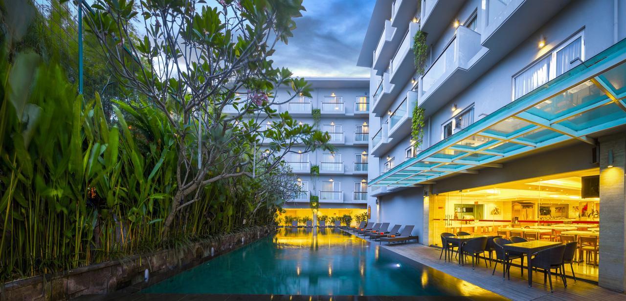 Harris Kuta Galleria - Bali