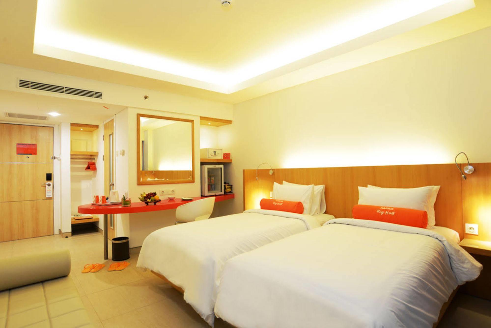 Harris Kuta Galleria - Bali